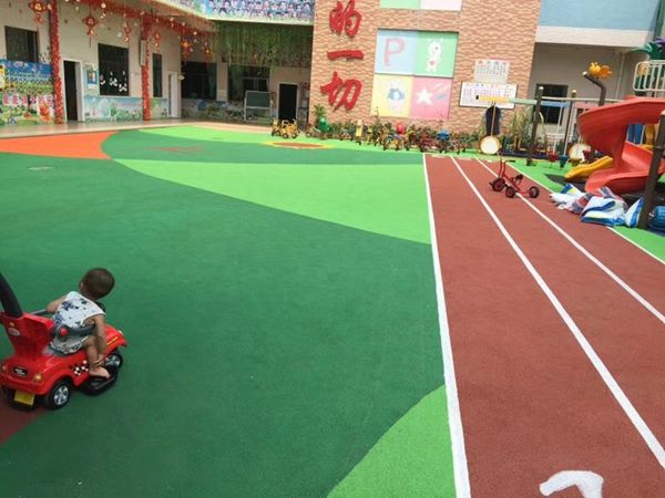 為什么說EPDM彩色顆粒橡膠跑道是田徑運動場地的優(yōu)選鋪裝材料？